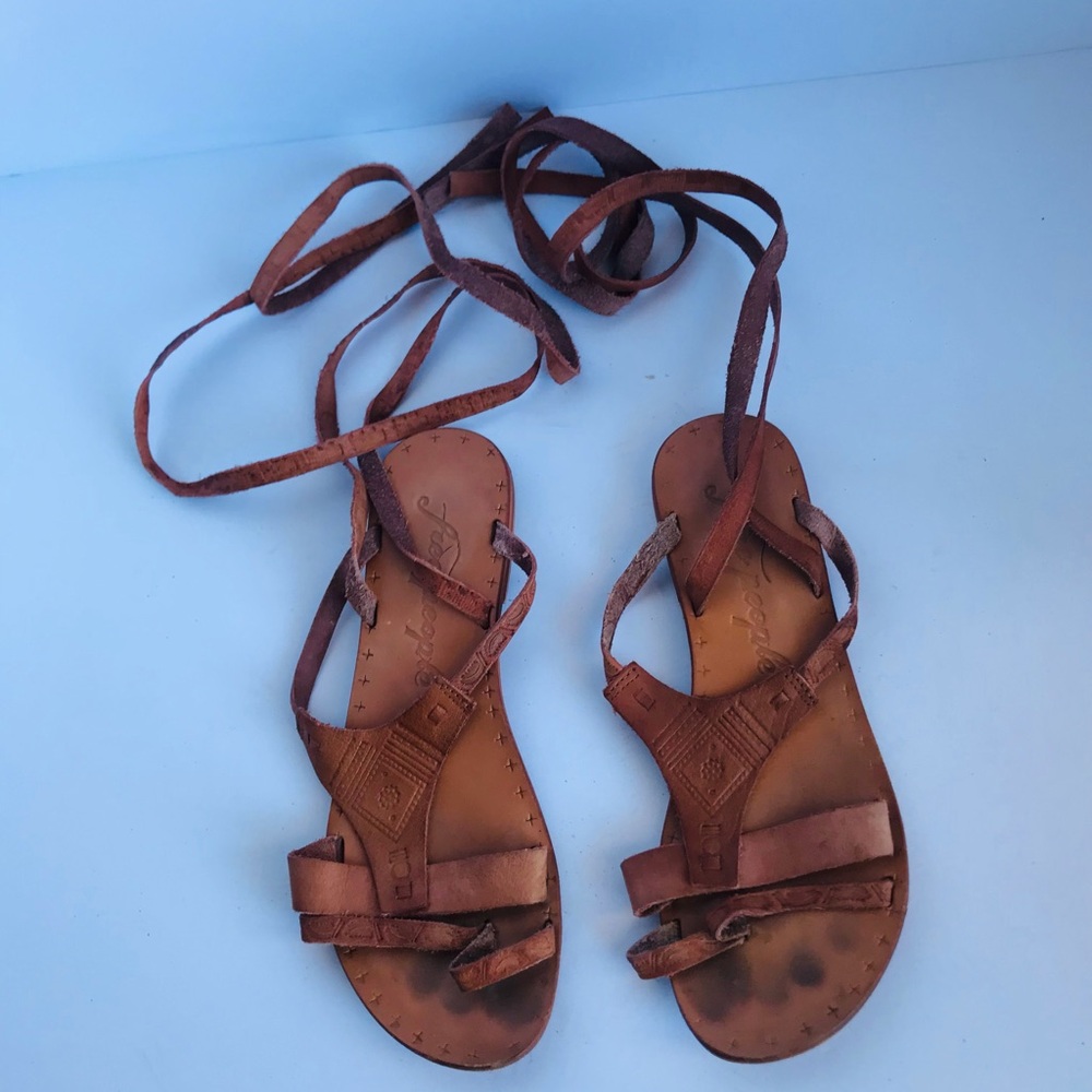 Free People Oliviera Wrap Sandals Tan - Picture 3 of 6
